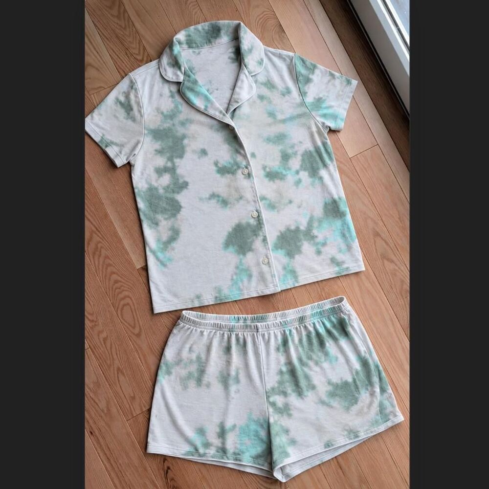 Sonoma Women's White and Green Pajamas